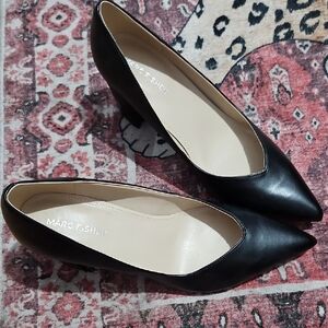 Marc Fisher Black Pointed Toe Heels